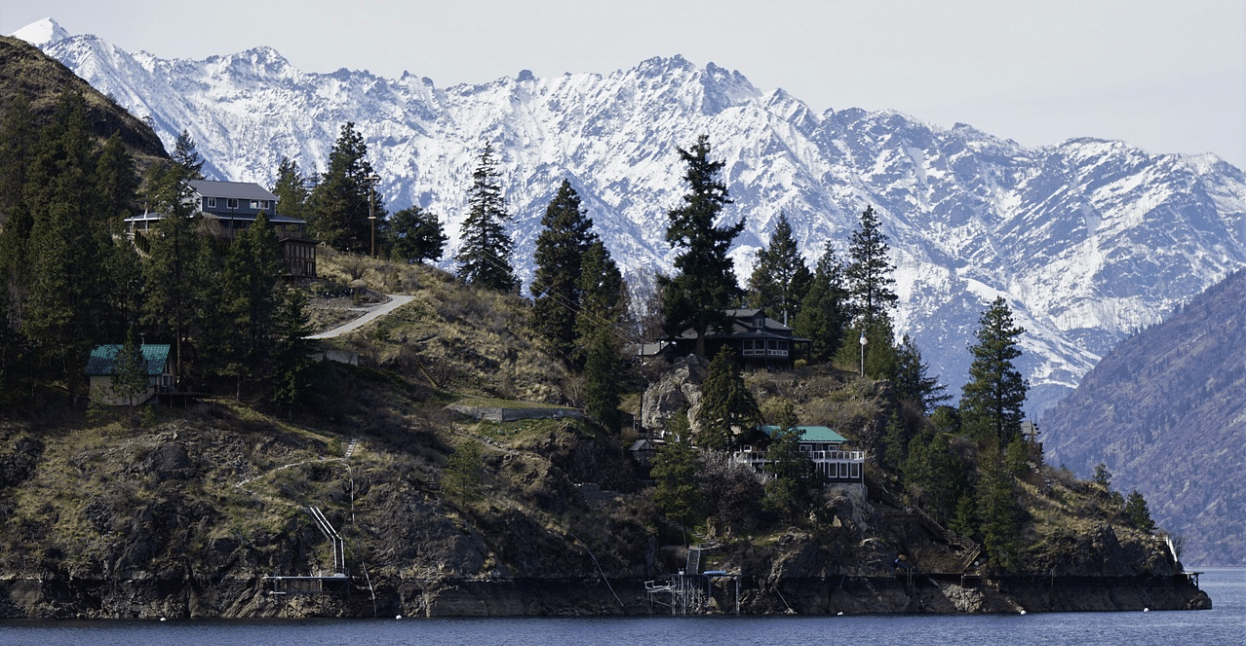 chelan lake during winter